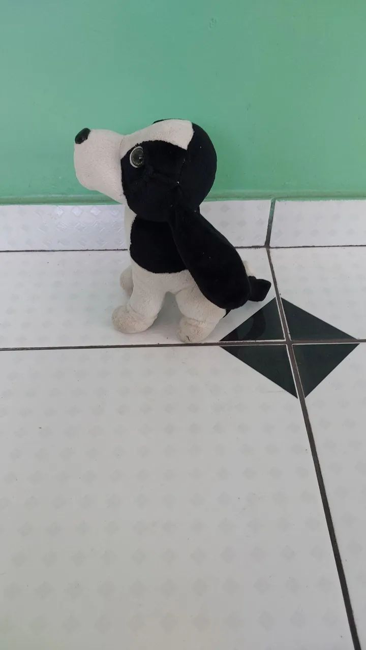 Cachorrinho de pelúcia 25cm - Foto 2