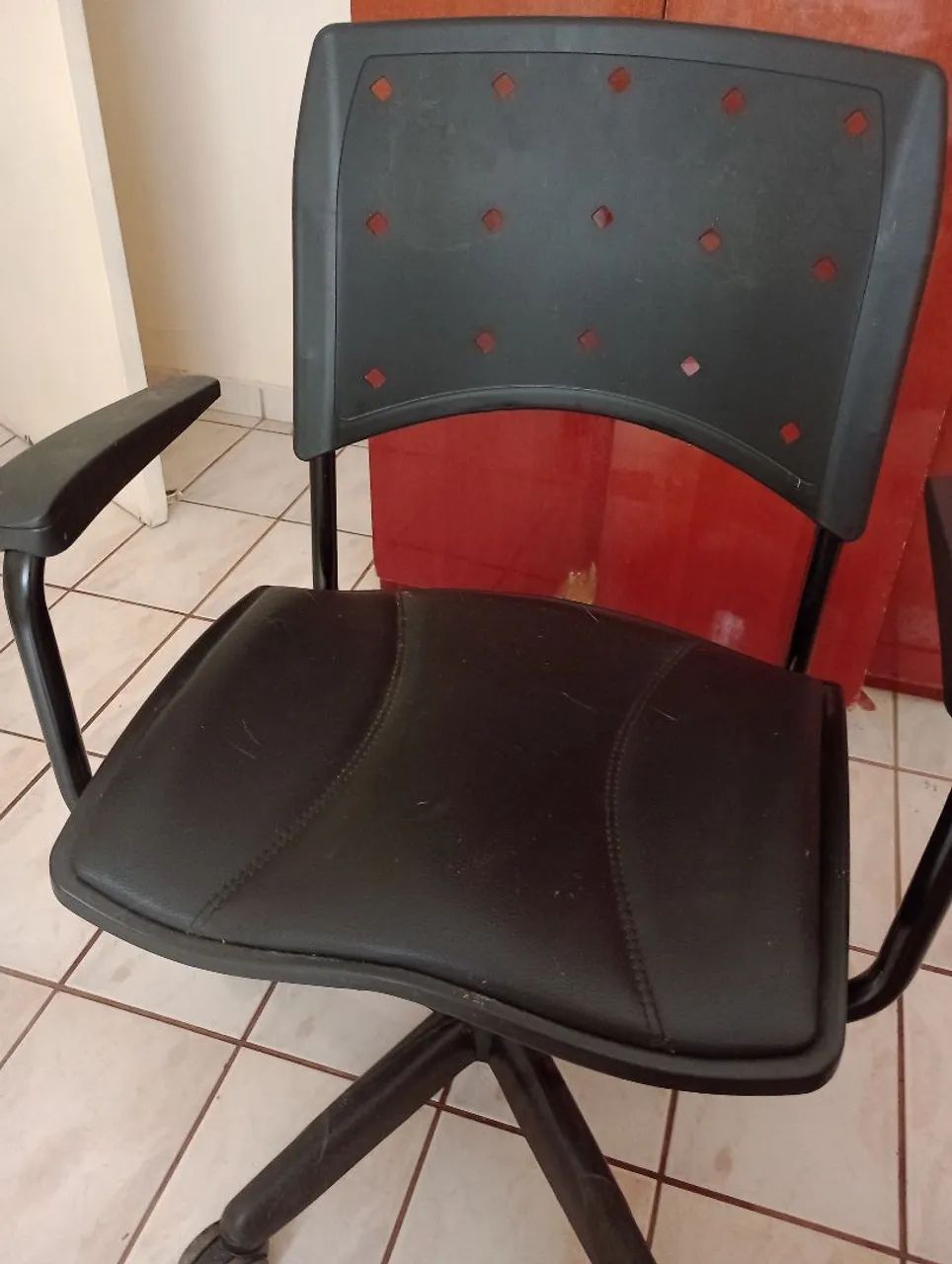 Cadeira escritório  - Foto 4