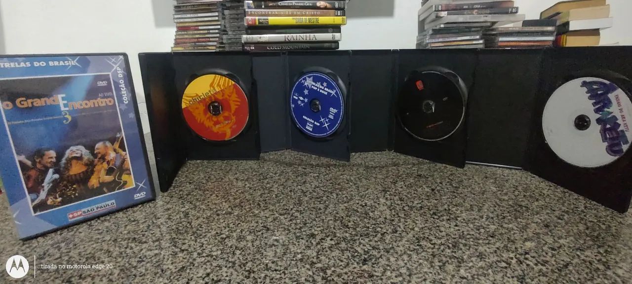 Lote dvds estrelas do Brasil 5 dvds . - Foto 3