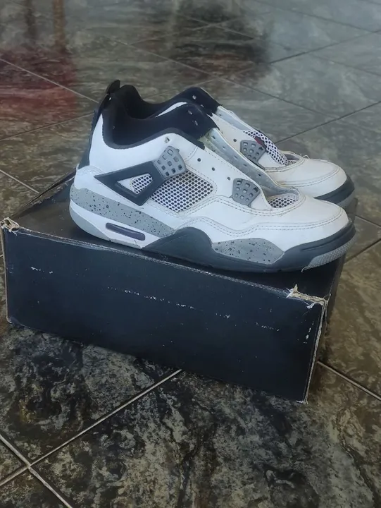 Tênis Nike Air.