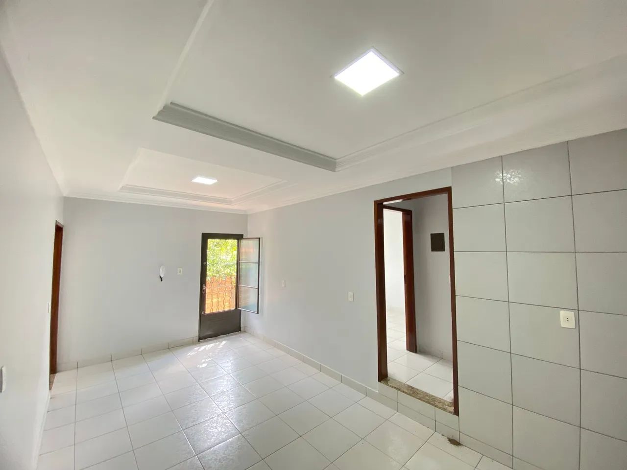 CASA NO GARAVELO DE  3 QTS  SUITE , Lote Grande , PERTO DO PARQUE do Garavelo - Foto 4