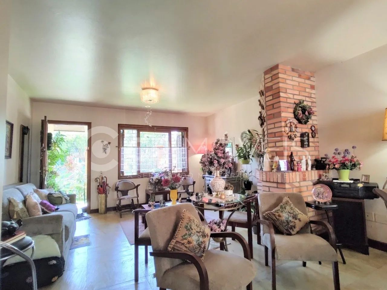 Casa/Sobrado em Porto Alegre, no bairro Jardim Floresta, à venda. - Foto 4