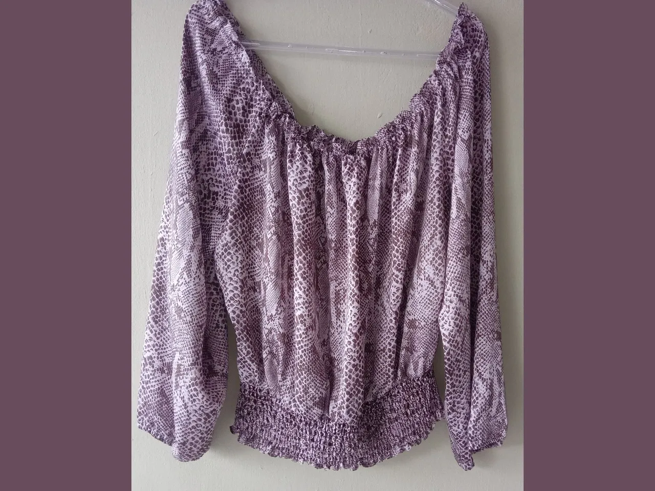 Blusa Off Shoulder Estampa Animal