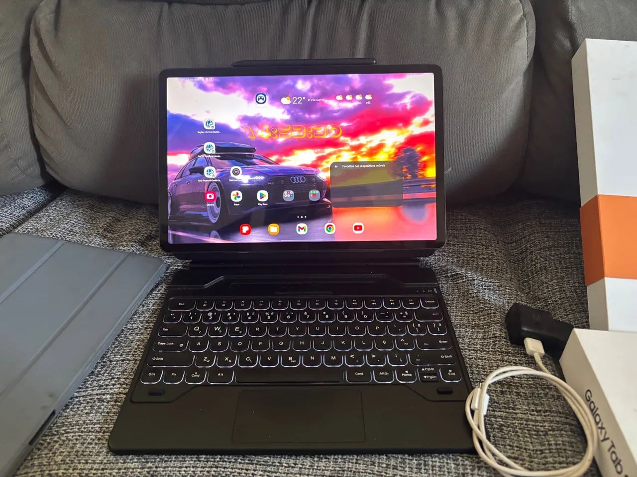 Tablet Samsung Galaxy Tab S7 fe com capa teclado 128gb 4g