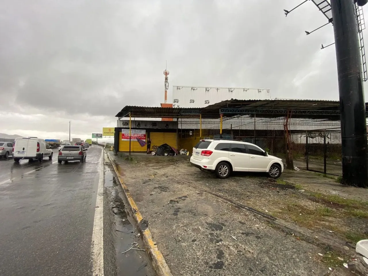 Galpão para Venda em São João de Meriti, Coelho da Rocha, 1 banheiro, 12 vagas