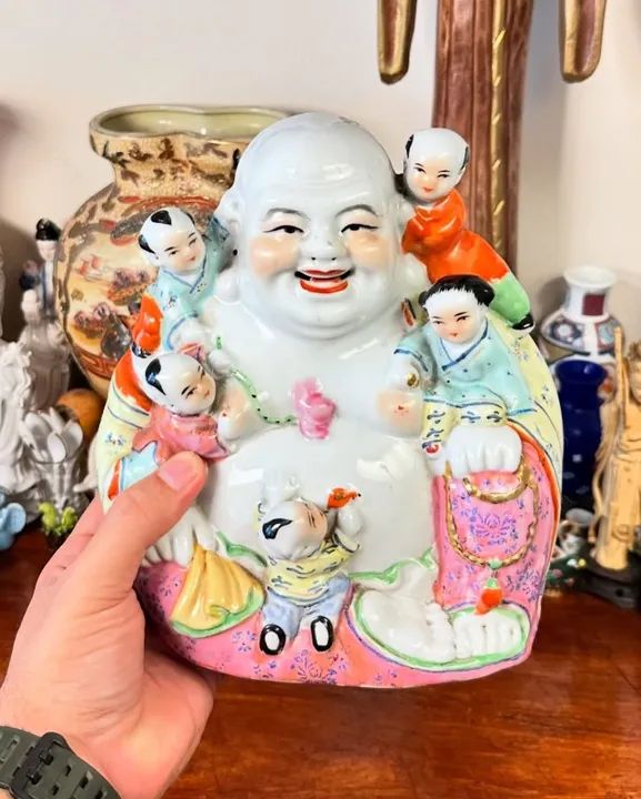 Antiga estatueta em porcelana oriental. - Foto 5