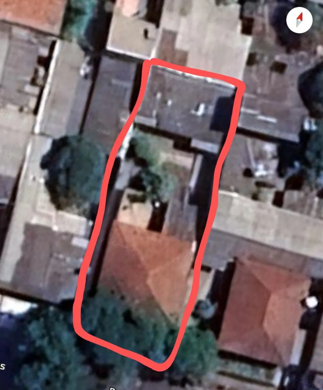 Vende-se ou troca-se por apartamento (mesmo valor) ou apartamento + carro