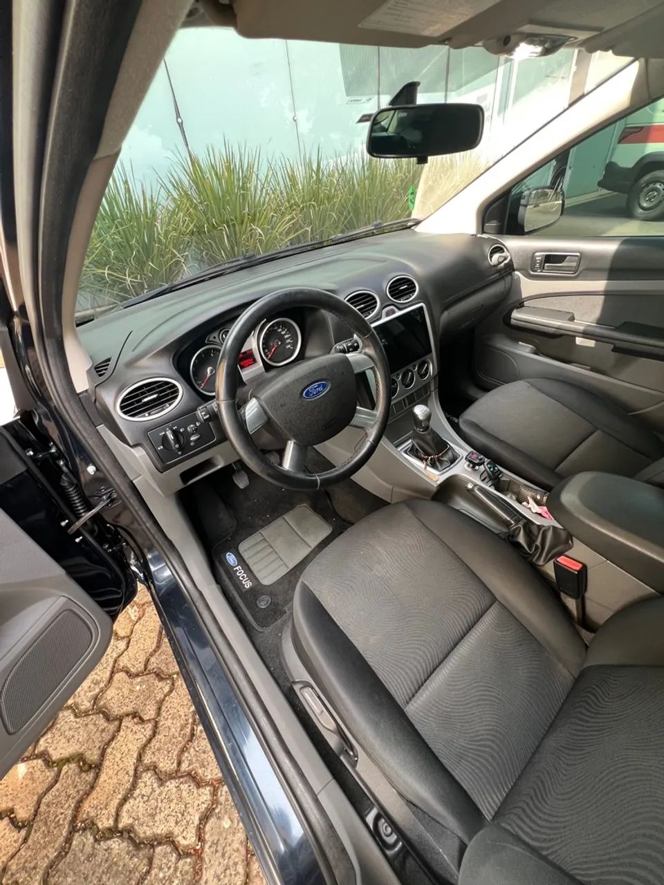 Ford Focus 1.6 Manual 2013 - Foto 5