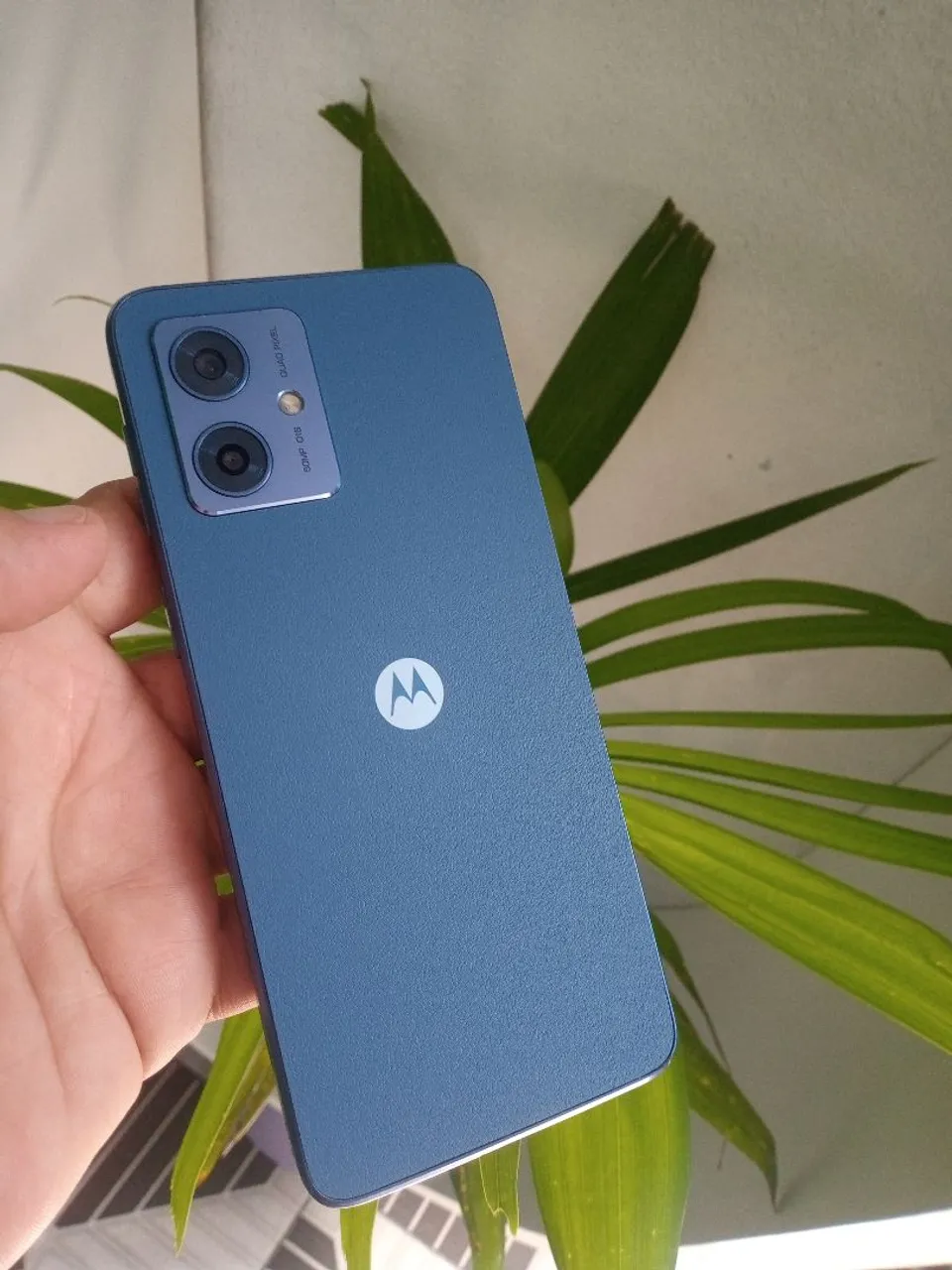 Celular Moto g54 5G. 12Gb de Ram