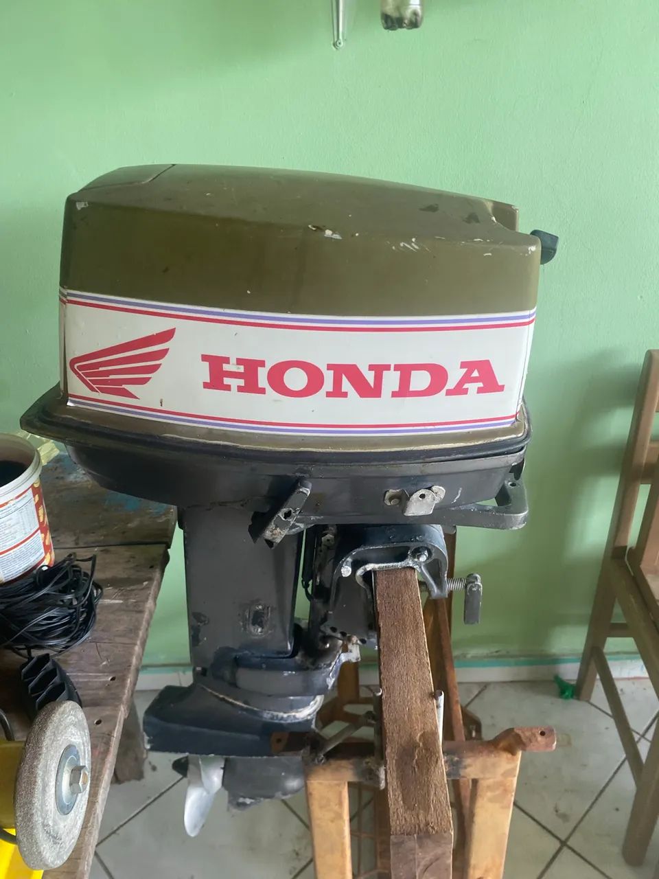 Motor de popa 25hp parado  - Foto 2