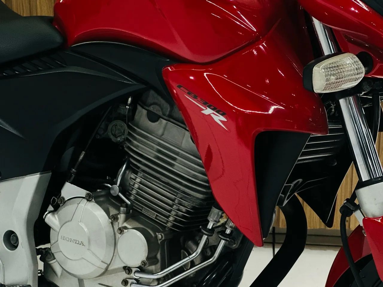 Moto Honda CB 300R 2013 IMPECÁVEL  - Foto 3