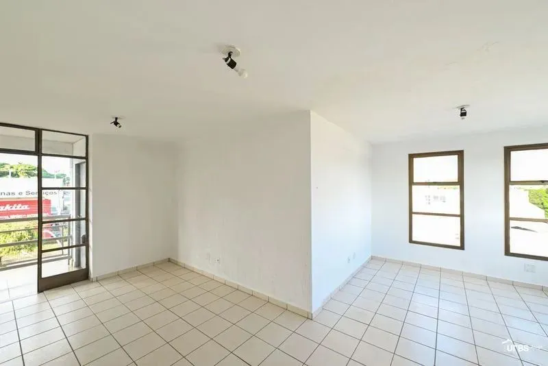 Sala Comercial]]