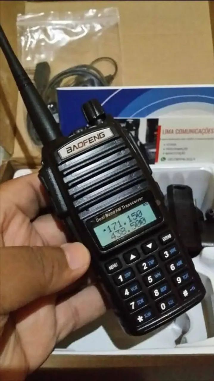 Radio comunicador baofeng uv82, novos, com garantia e várias frequências programadas - Foto 2