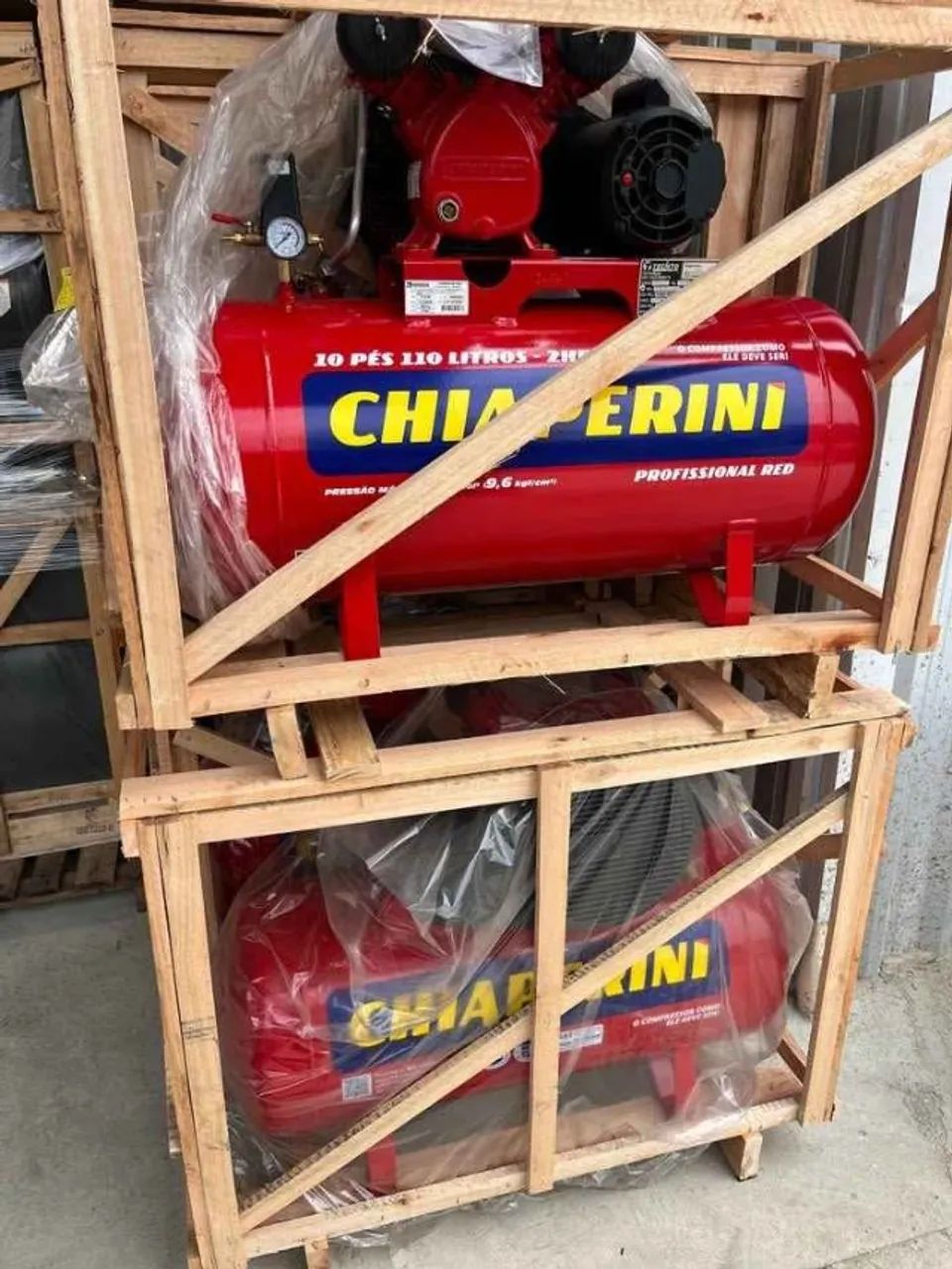 Compressor Chiaperini de 110L Profissional 2hp 140psi 10pes - Chiaperini (Loja) - Foto 2