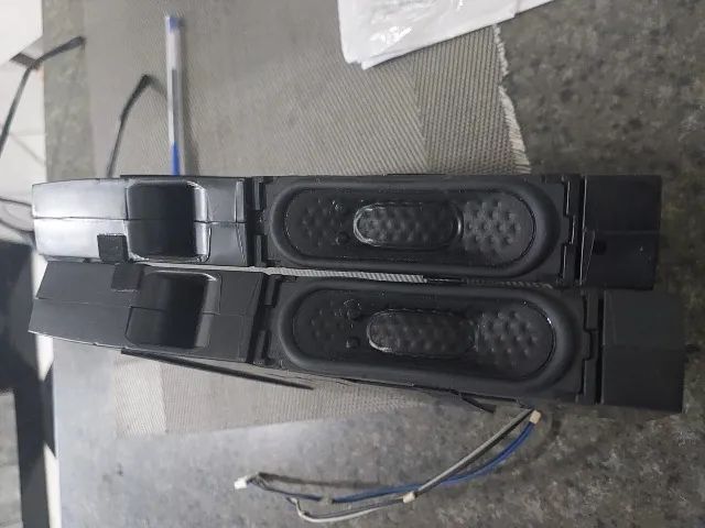 Par de Alto Falante Tv LG 42lb5500 - Foto 2