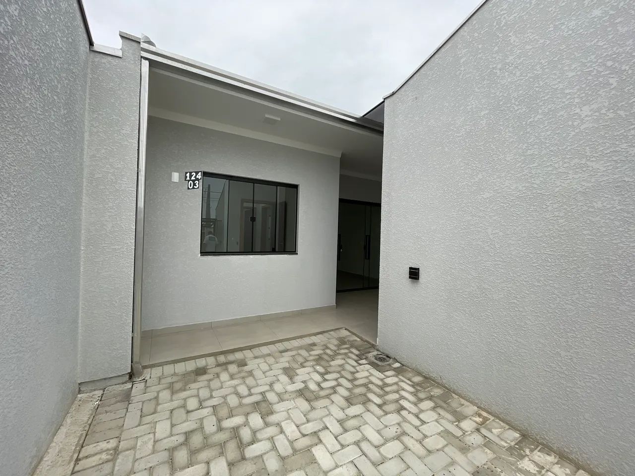 Casa Geminada em rua pavimentada - Foto 2
