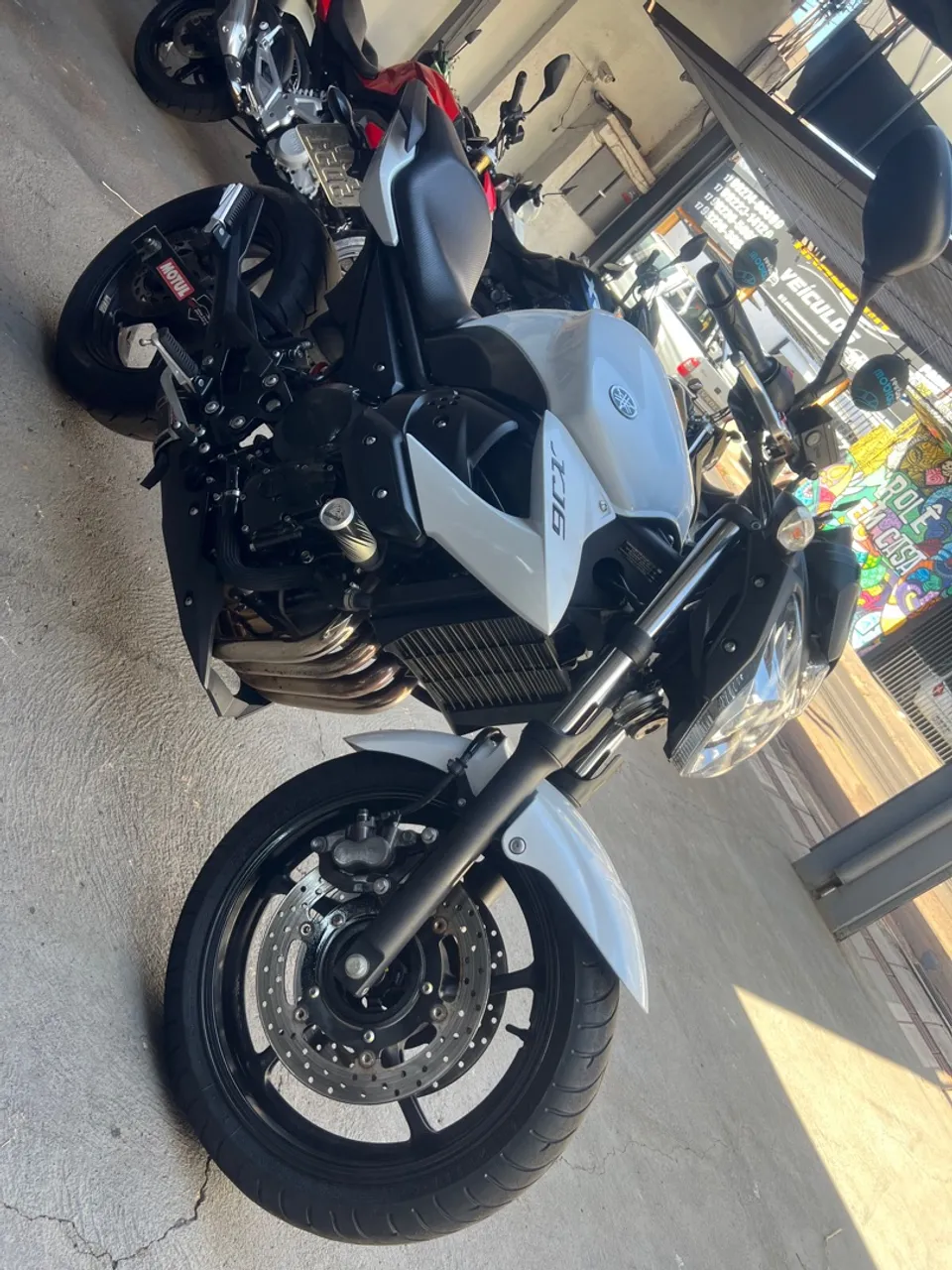 XJ6 2012 zera financia ate 48x no cartão até 24x