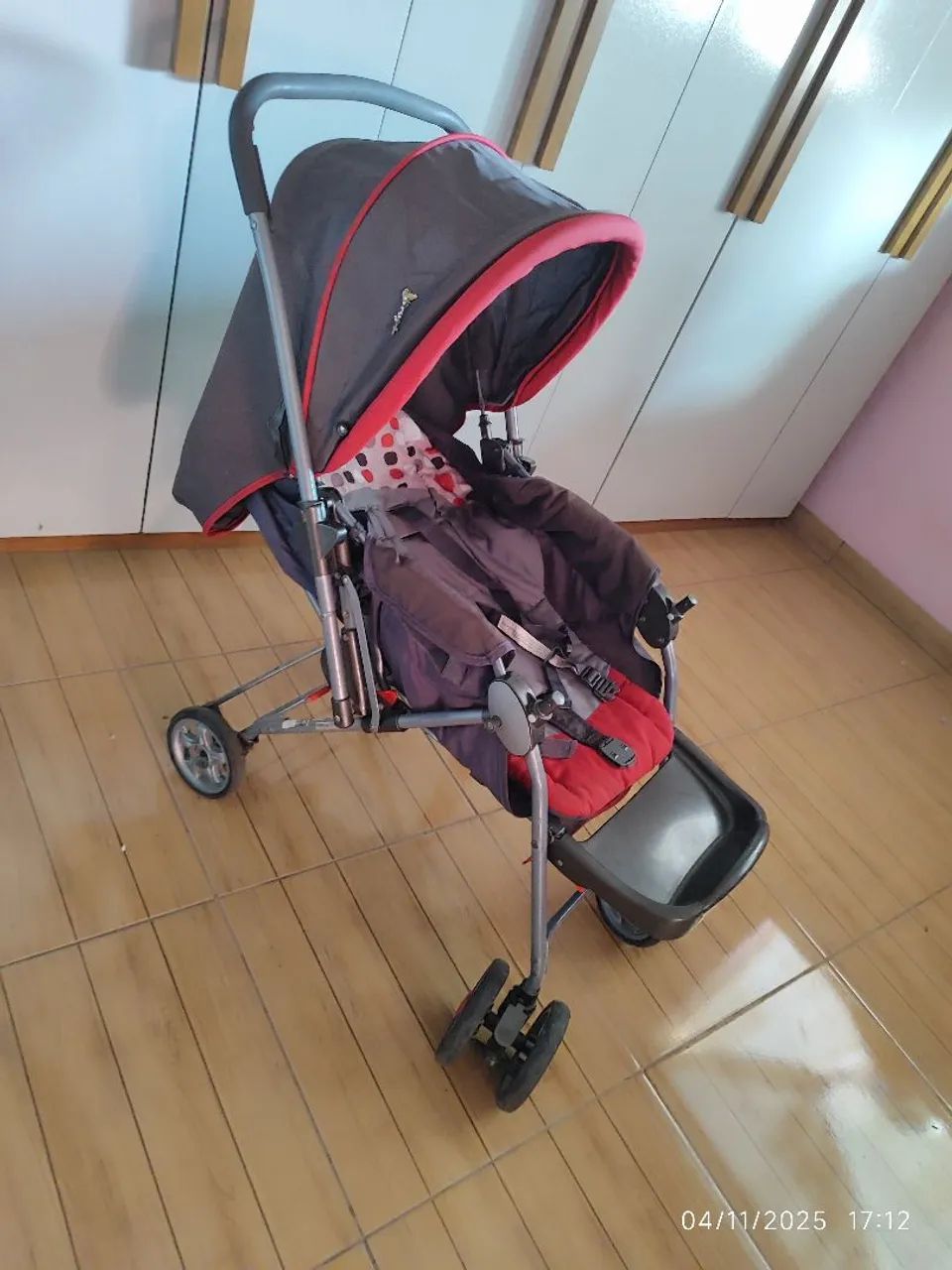 Carrinho e bebê conforto cosco