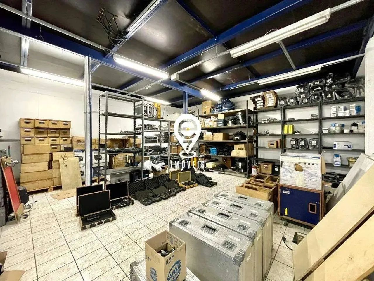 EXCELENTE GALPÃO COM 750 m2 - Foto 5