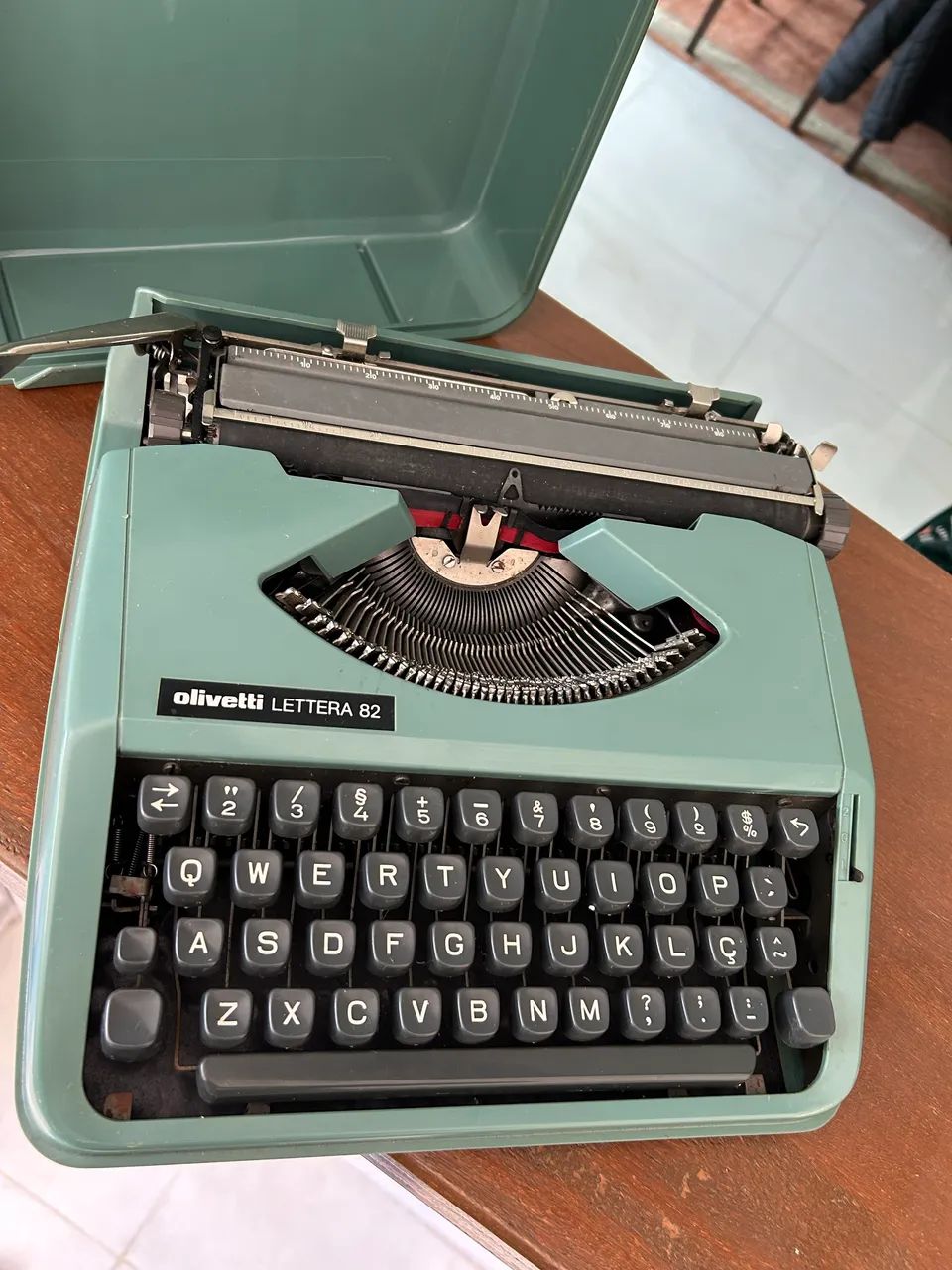 Máquina de escrever Olivetti