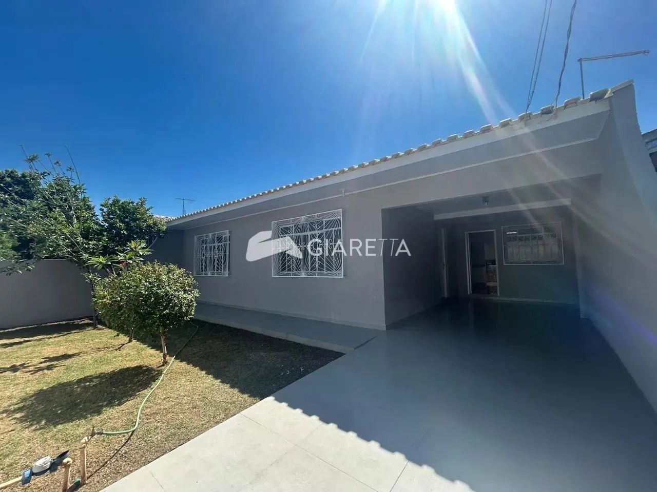 Casa ampla para locação em ótima localização no JARDIM GISELA, TOLEDO-PR