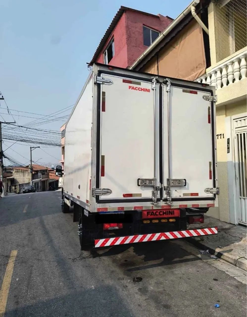 Iveco Baú refrigerada ano 2015 - Foto 3