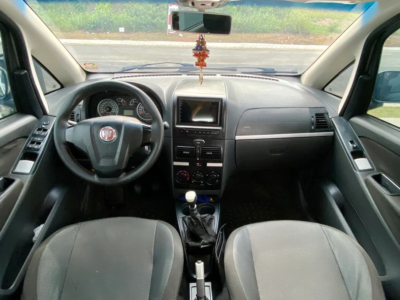 Fiat Idea Attractive 1.4 Fire Flex 8V 5P 2013 - Foto 6