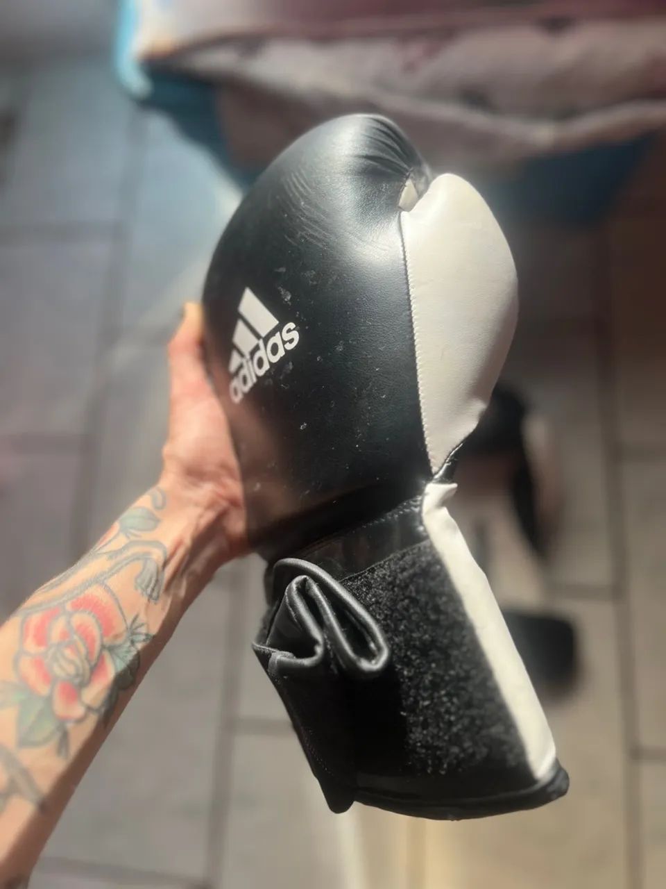 Luva Boxe Adidas Original  - Foto 4