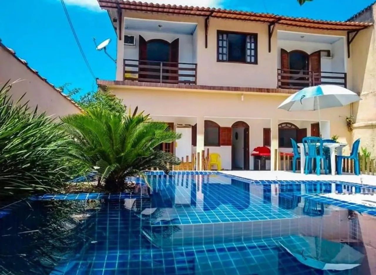 Casa com piscina 