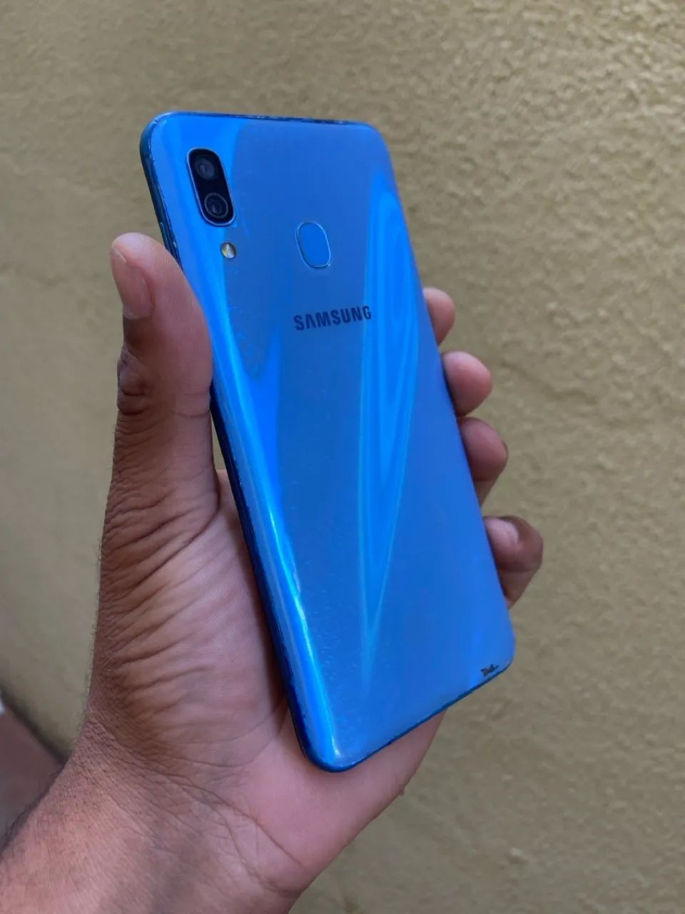 Samsung A30 