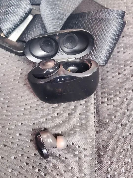 Fone Jbl tune 125tw oferta !