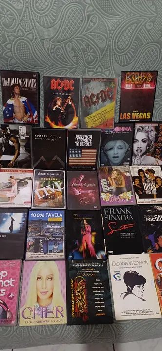 DVD'S 56 Originais, diversos Generos, Colecionador + Rack Vertical. - Foto 2