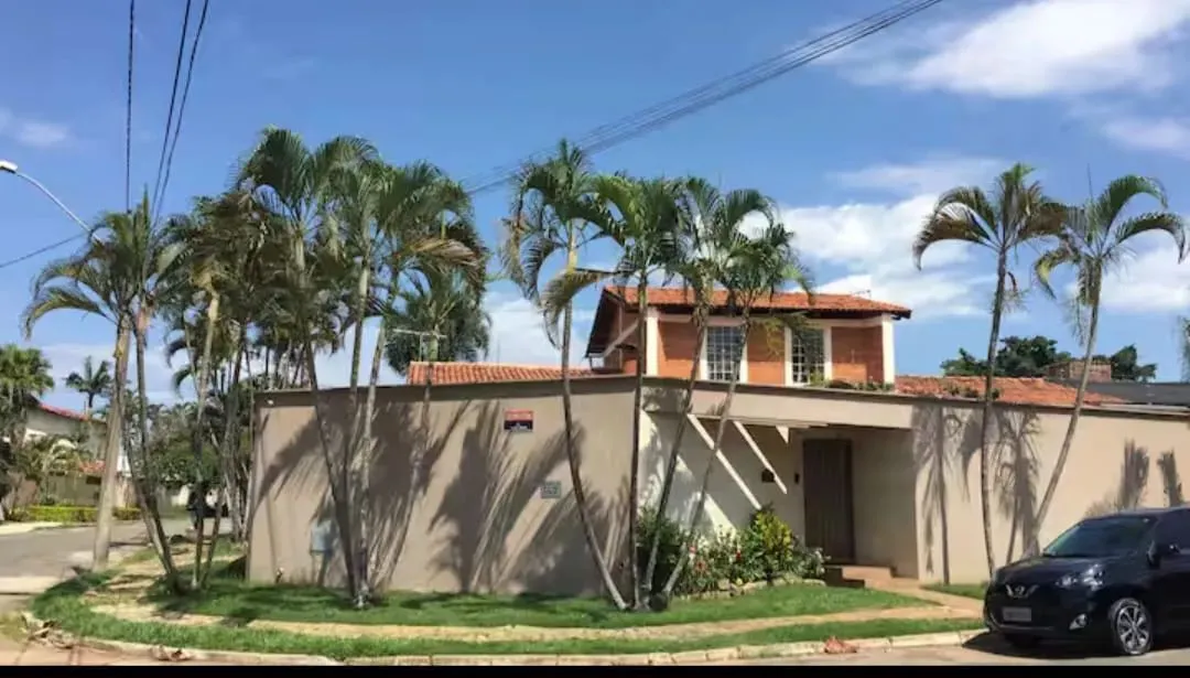Casa Setor Jaó Casa de Rua com 5 Quarto(s) e 4 banheiro(s) à Venda, 326.45 por R$ 1.300.00
