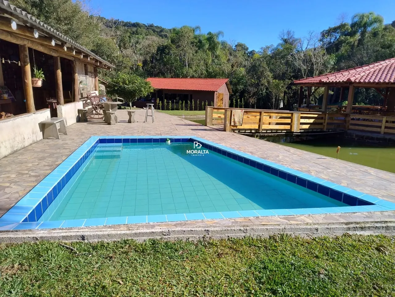 Chácara com Piscina à venda - Araçatuba - Tijucas do Sul/PR