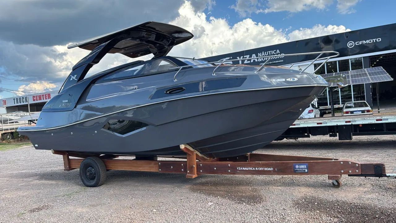 Lancha Nx Boats 290 + Motor 350 Hp Mercruiser + Carreta encalhe  - Foto 4
