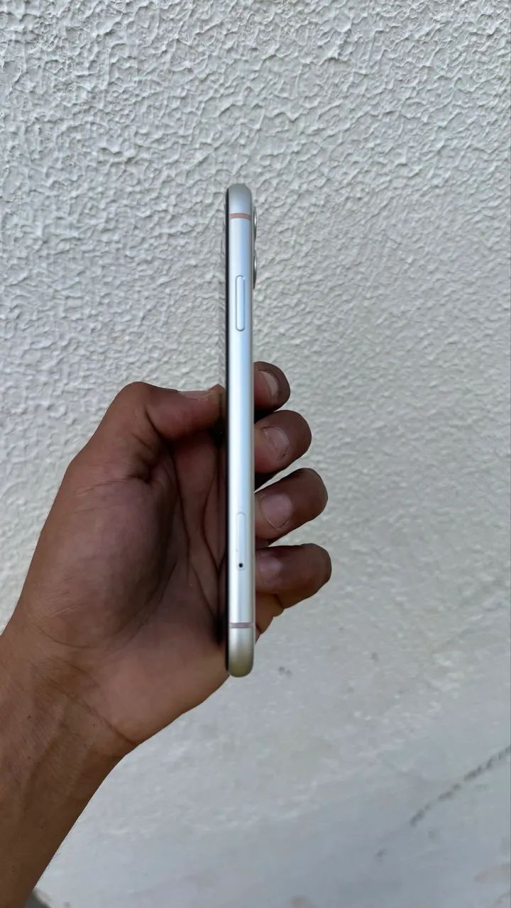 iPhone 11/64 gb seme novo - Foto 5