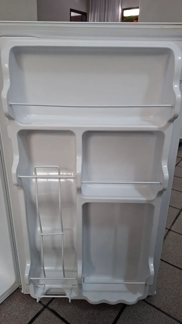 Frigobar Midea - Foto 4