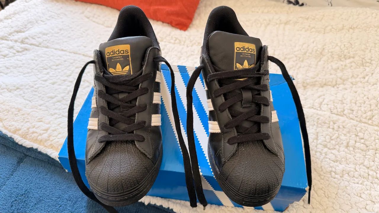 Tênis Adidas superstar nº36