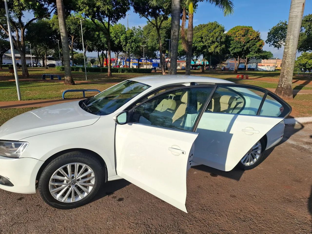 Volkswagen Jetta 2014