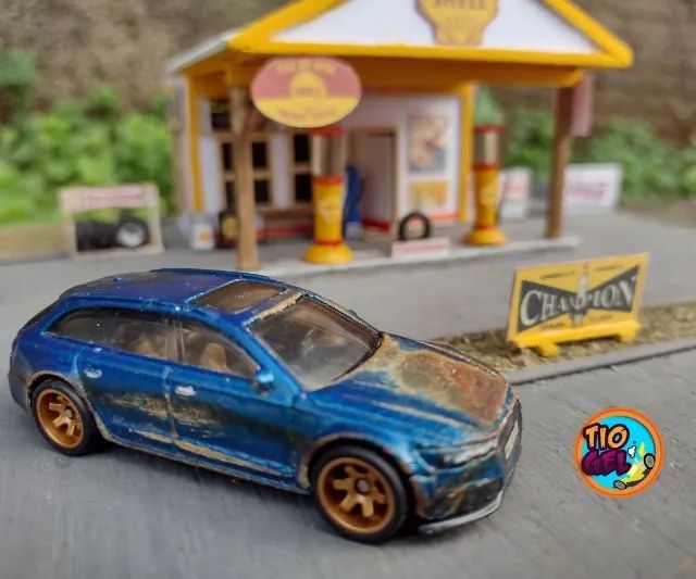 hot wheels audi rs6 avant abandoned - Foto 2