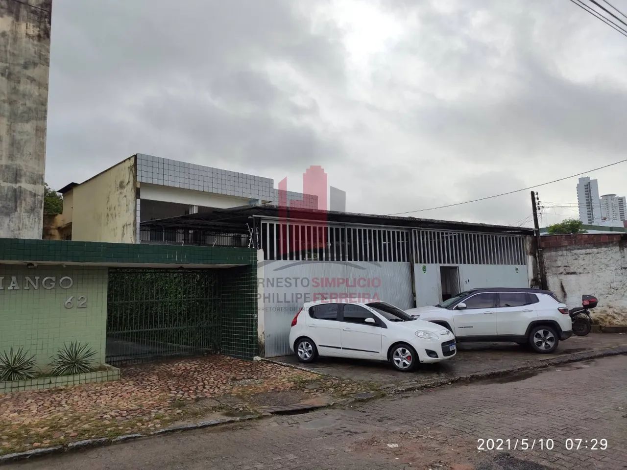 Casa em Rua Pública 4 Quartos 8 Vagas - Foto 2