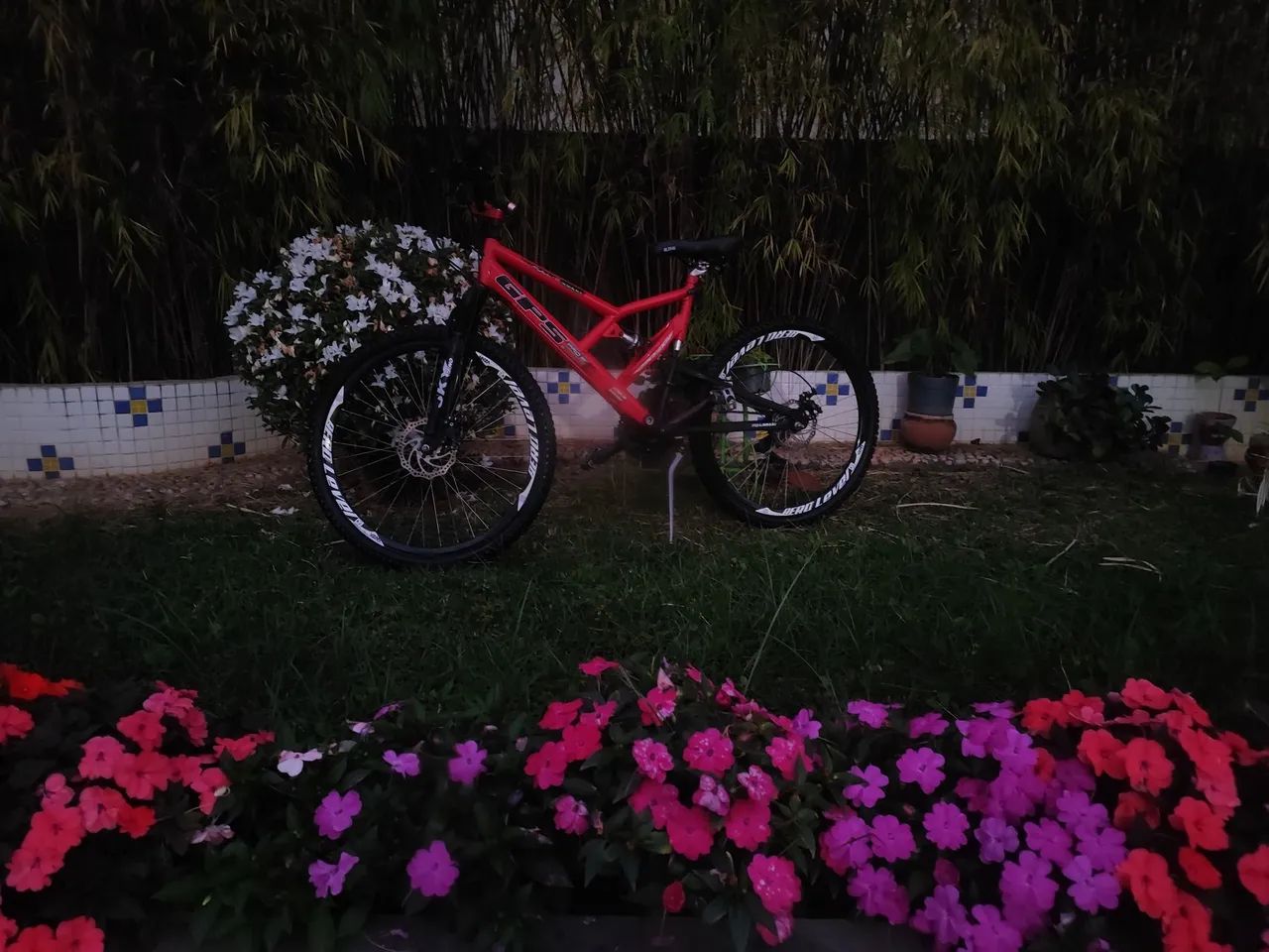 Bicicleta GPS vermelha - Foto 2