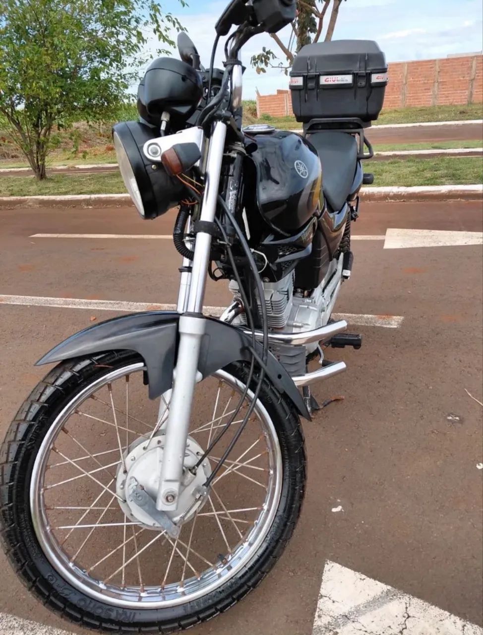 Vende - YAMAHA YBR E 2006 - Foto 2