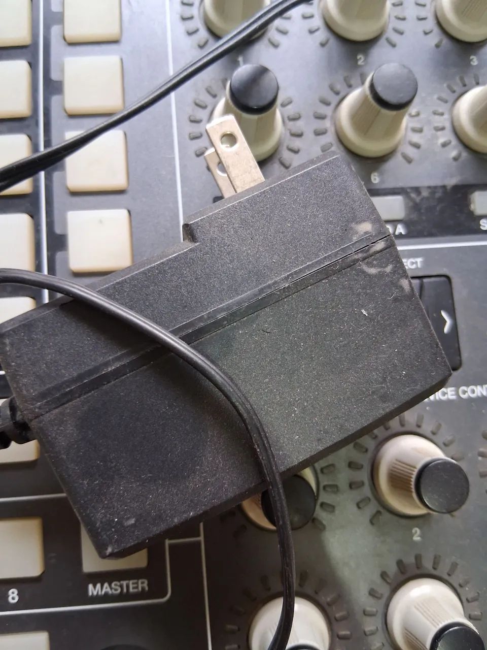 Controladora Akai Profssional APC40 Ableton Controller - Foto 4