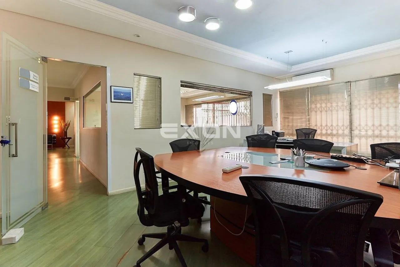Imóvel Comercial no Vista Alegre com 13 Salas, Elevador  Curitiba - Foto 3