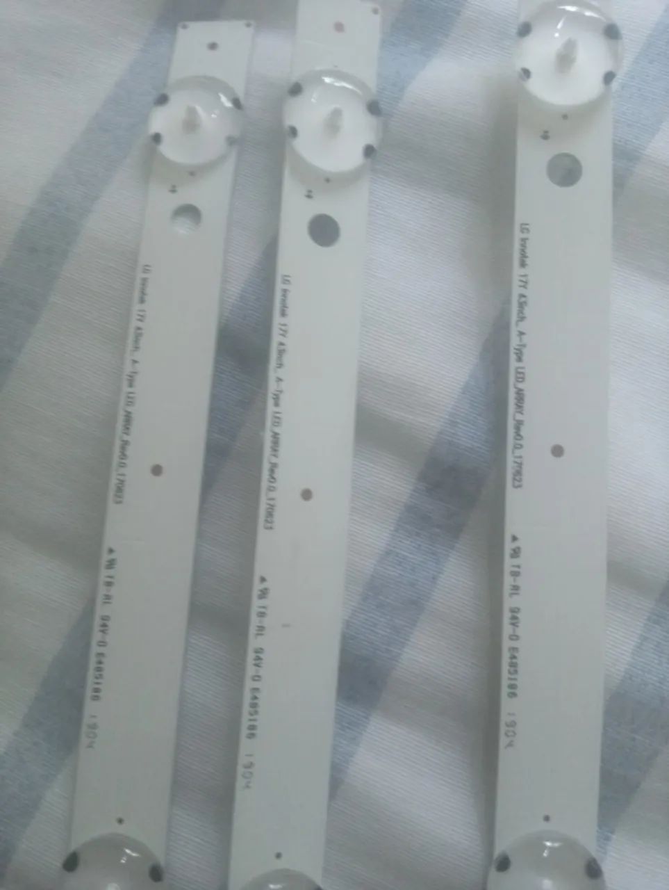 vende-se um kit led de tv lg 43lk5750 - Foto 2