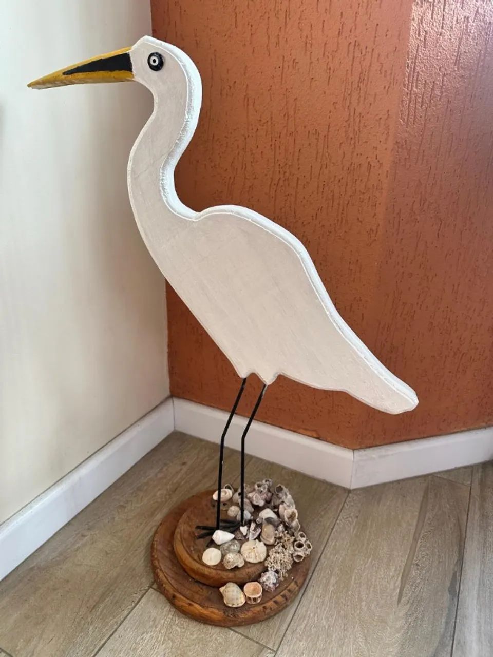 Decoração de Gaivota em Madeira e Ferro