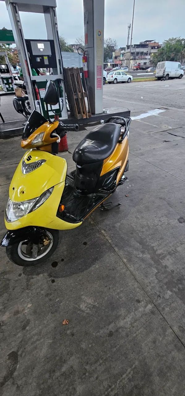 Suzuki Burgman automático 