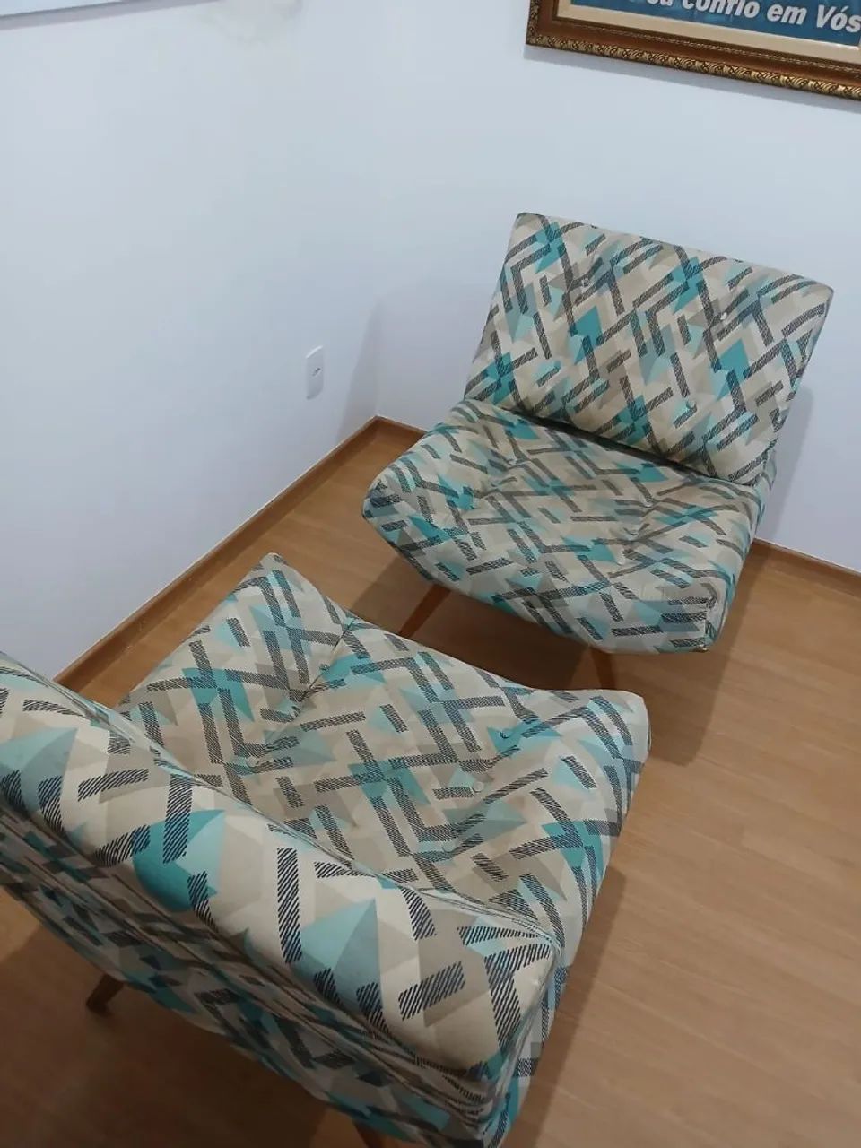 02 POLTRONAS seminovos 