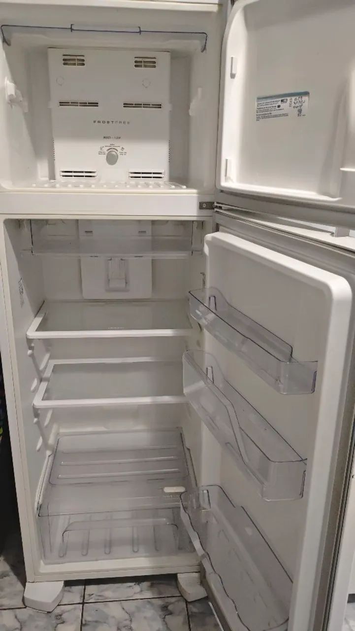 Geladeira Electrolux 247L - Foto 3